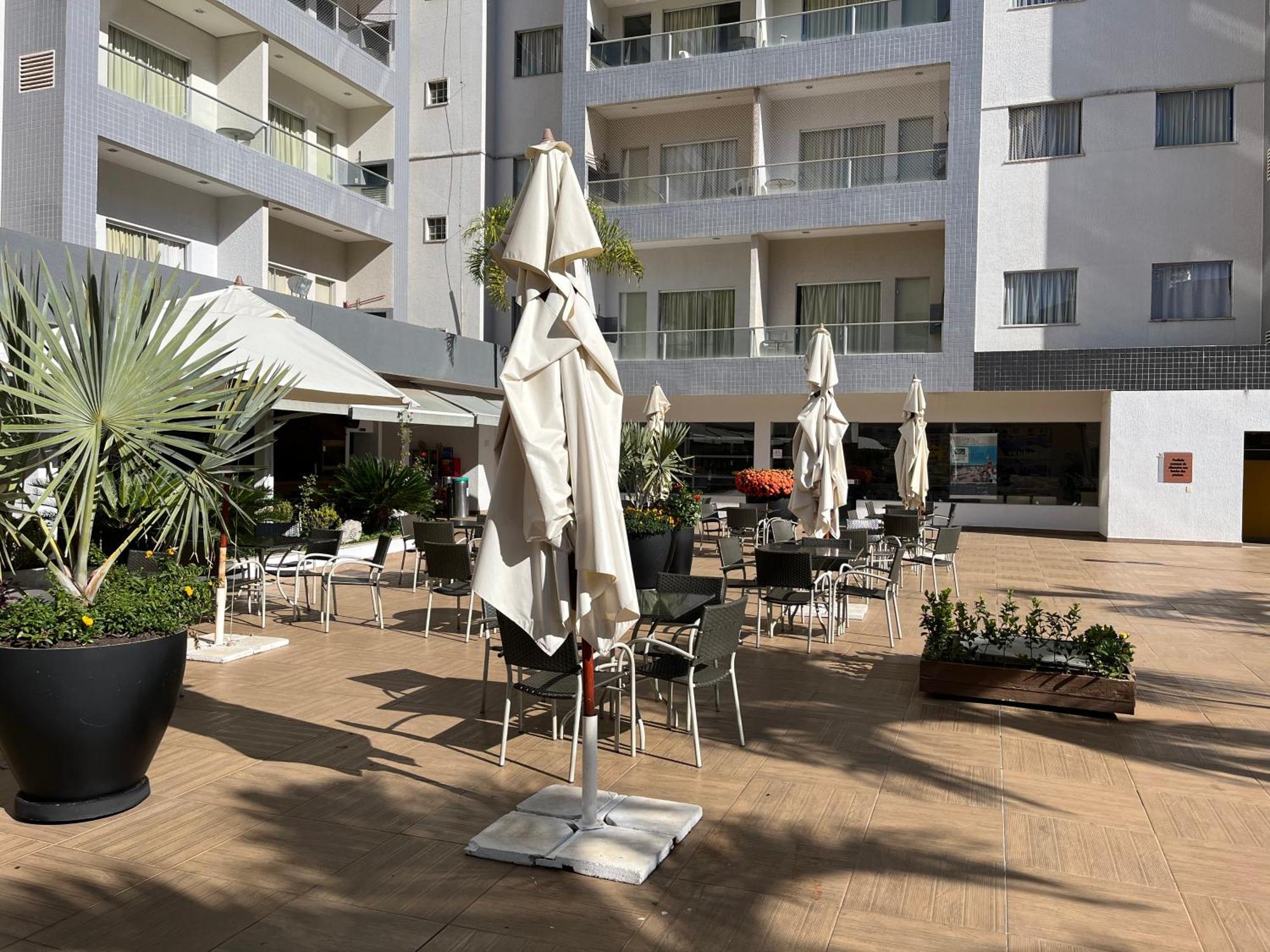 Flat 501 - Condominio Veredas Do Rio Quente - Diferenciado Com Ar Na Sala E No Quarto Zewnętrze zdjęcie